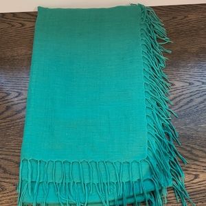 Echo green fringe scarf